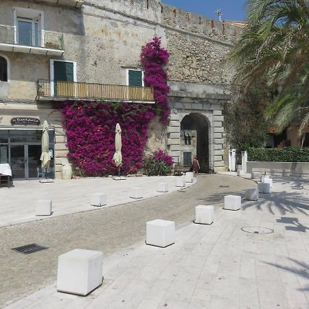Amaita Appartement Ventimiglia Buitenkant foto