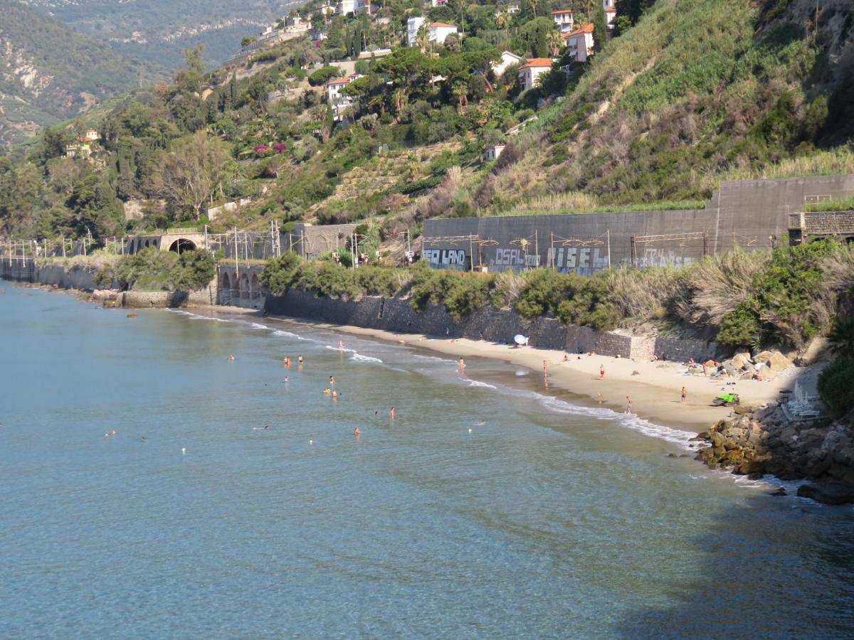 Amaita Appartement Ventimiglia Buitenkant foto