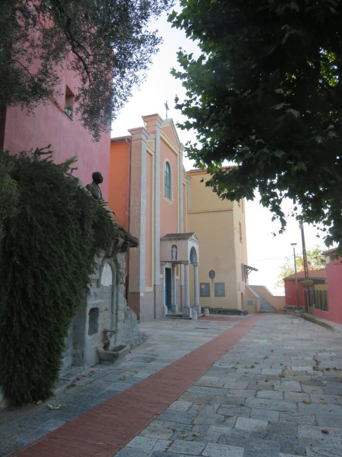 Amaita Appartement Ventimiglia Buitenkant foto