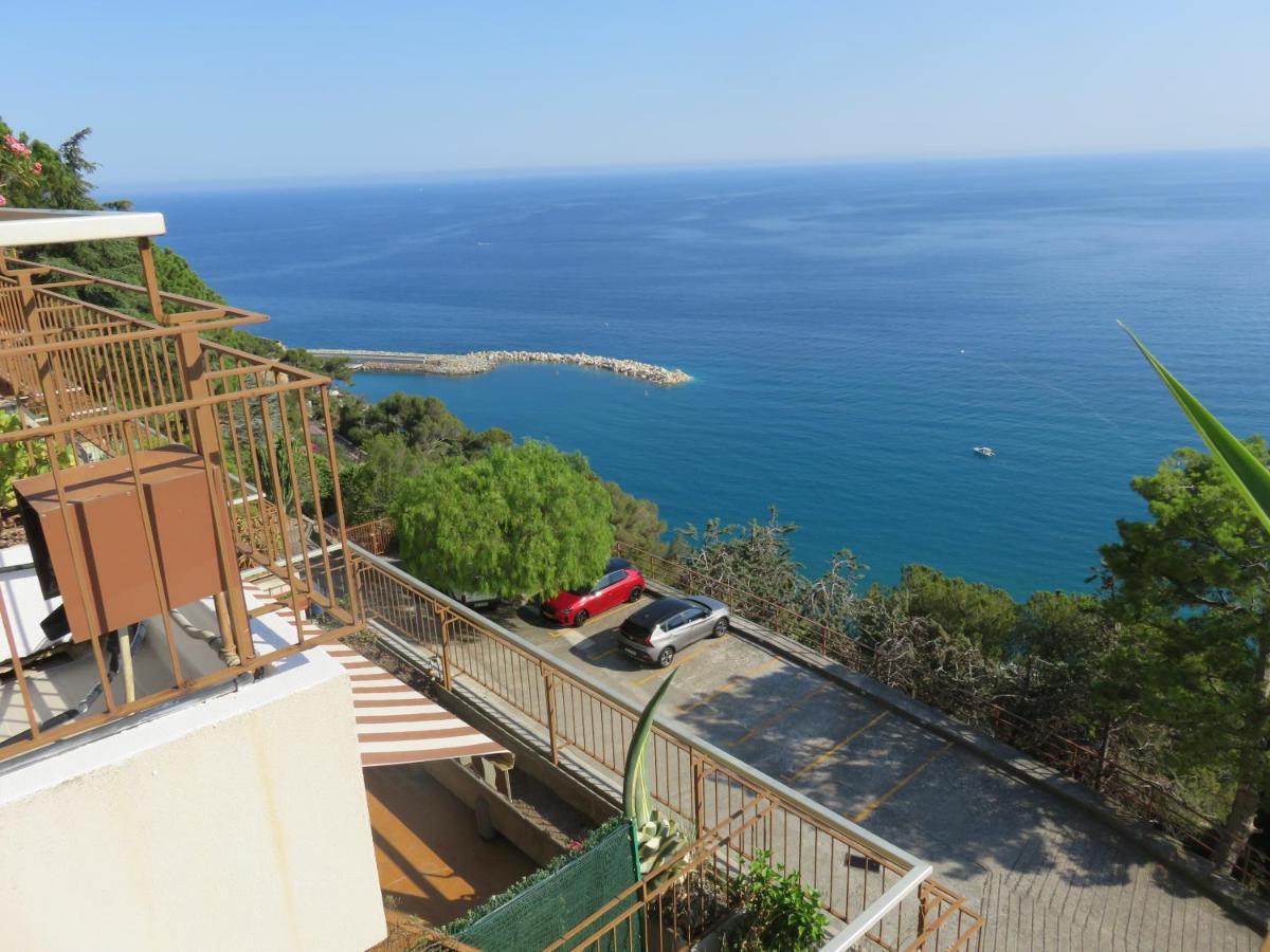 Amaita Appartement Ventimiglia Buitenkant foto